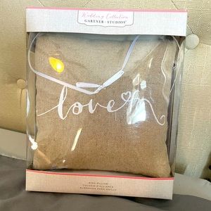💍Wedding Collections Gartner Studios Script Love Linen Ring Pillow, Never Used!